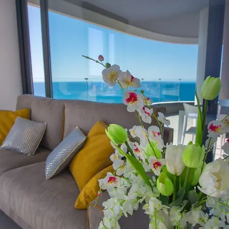 Apartamento Infinium 16b Primera Linea De Playa Arenal